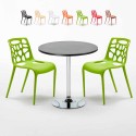 Table ronde noire 70x70 et 2 Chaises Colorées bar café Gelateria Cosmopolitan Choix