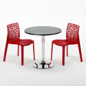 Table Ronde Noire 70x70cm Avec 2 Chaises Colorées Grand Soleil Set Intérieur Bar Café Gruvyer Cosmopolitan 