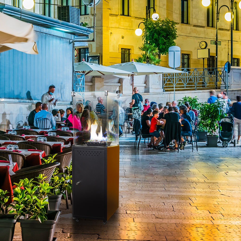Chauffage d'appoint extérieur Poêle à gaz cheminée de jardin design moderne terrasse bar restaurant Etna