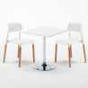 Table carrée blanche 70x70 2 Chaises Colorées intérieur bar café Barcellona Cocktail Modèle
