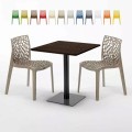 Table carrée 70x70 plateau effet bois avec 2 chaises colorées Gruvyer Melon Promotion