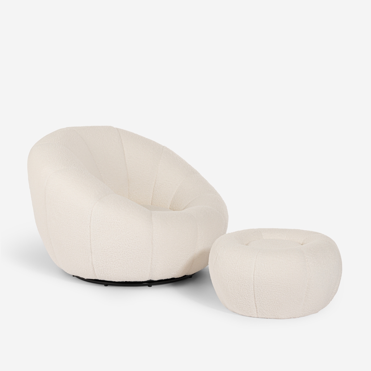 Ensemble fauteuil bouclé blanc design avec repose-pieds pivotant Kuma Promotion