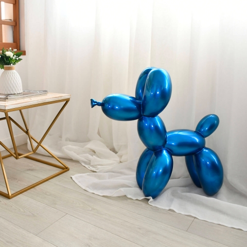 Statue chien ballon bleu en résine effet métal Mira XL Promotion