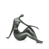 Sculpture moderne en résine effet métal figure féminine Bela-M Dimensions