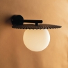 Applique vintage en métal avec diffuseur rond en verre blanc Chaplin AP Remises