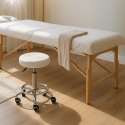 Tabouret à roulettes pivotant avec assise en similicuir Nabu Remises