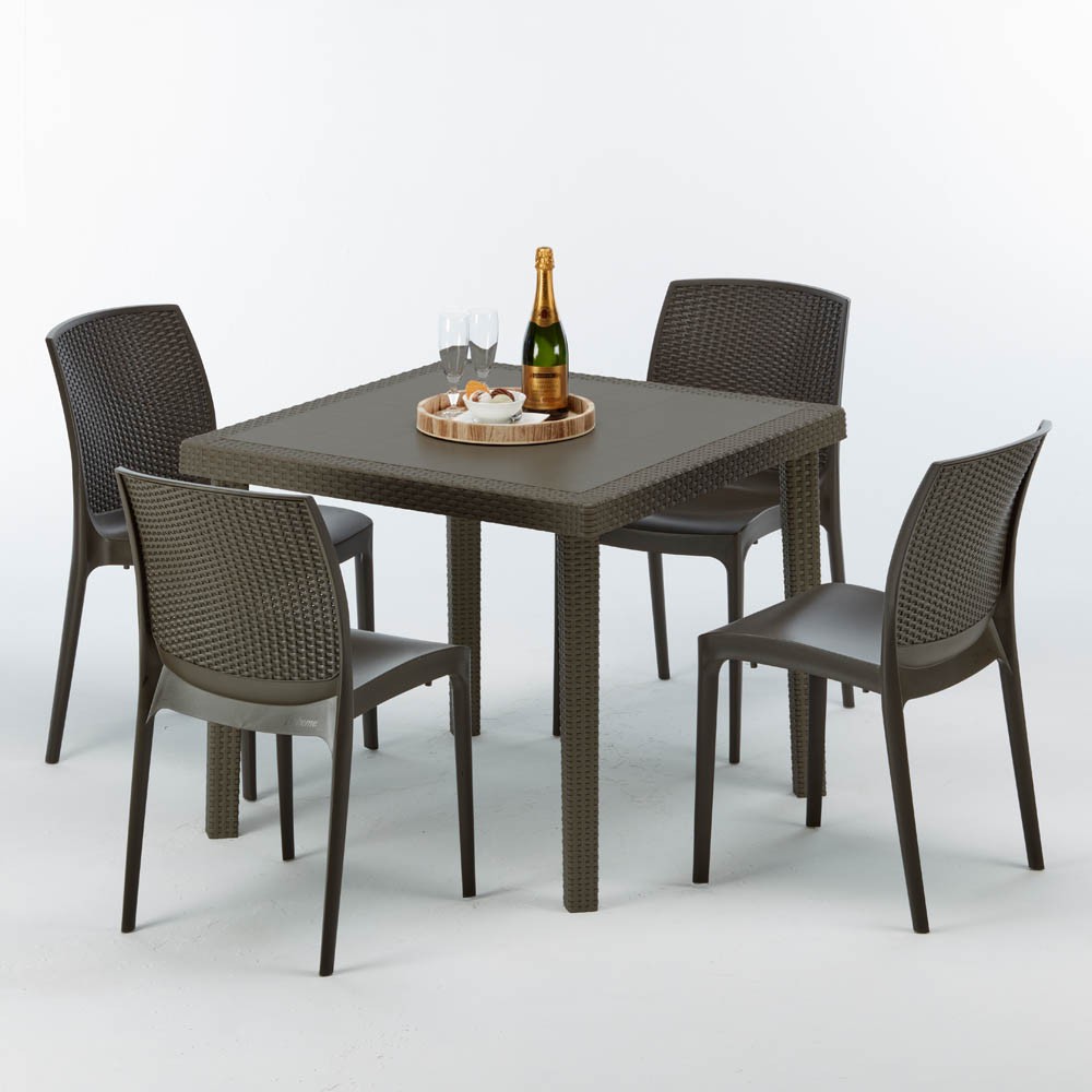 Table carrée et 4 chaises en ligne colorées Poly-rotin résine 90x90 marron