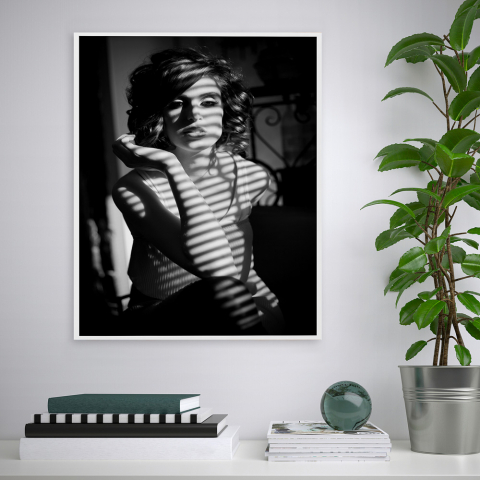 Estampe photographie sujet féminin peinture noir et blanc 40x50cm Variety Wahine Promotion