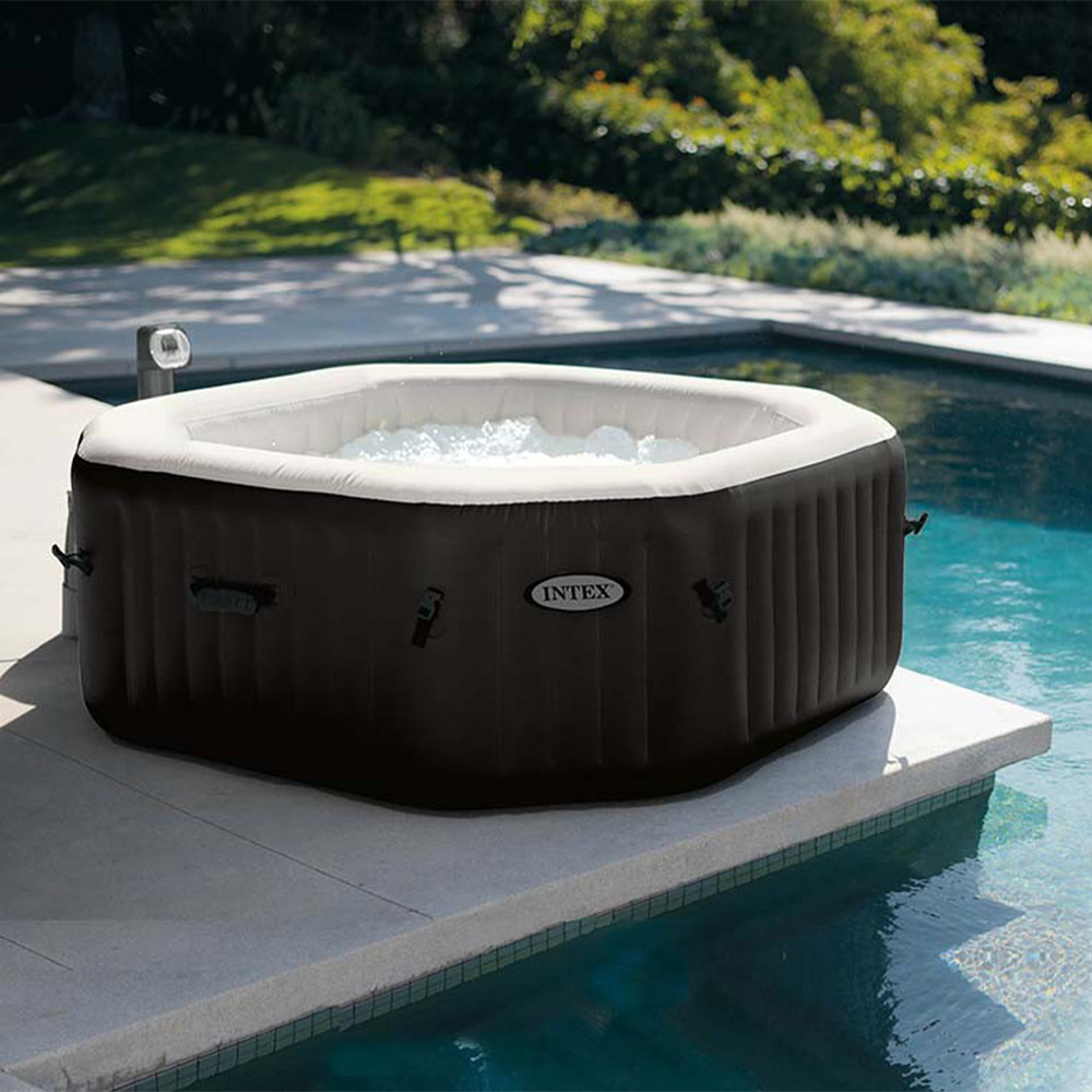 Spa carré 218x71 avec générateur de chlore hydromassage Jet Bubble Intex 28456