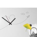 Horloge murale design moderne avec tableau noir magnétique Paper Plane Choix