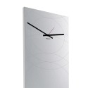 Miroir horloge mural design moderne vertical Narciso Catalogue