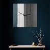Horloge murale carrée miroir design moderne Narciso Caractéristiques